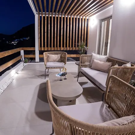 The Grande Grotta Luxury Villa *